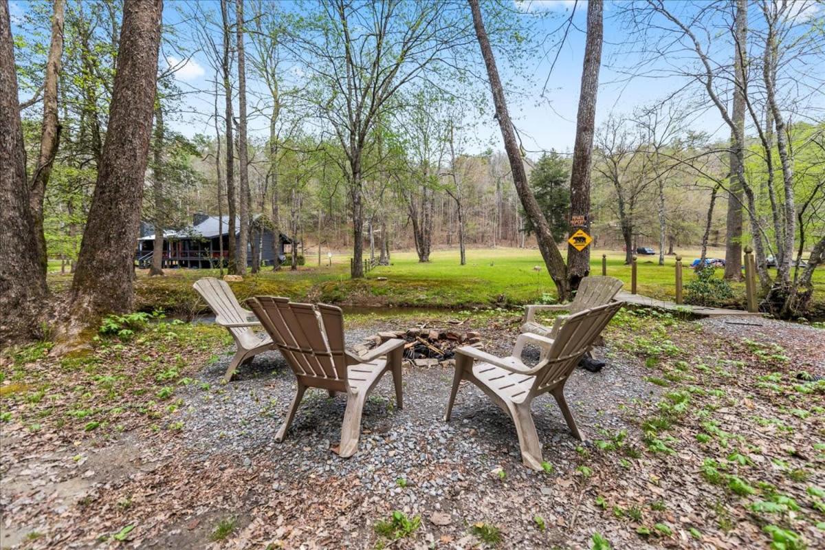 Cozy Cabin Beside Briar Creek, Fire Pit, Wifi Villa เอลลิเจย์ ภายนอก รูปภาพ